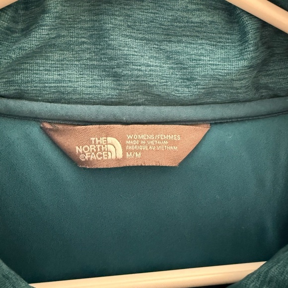 The North Face Women's Quilted Vest Medium Blue Zip And‎ Button Mock Neck Puffer - Picture 7 of 11